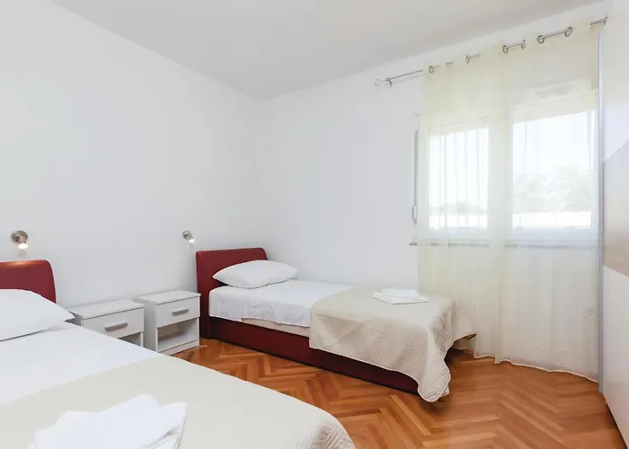 Four-bedroom In Stobrec Holiday home Split